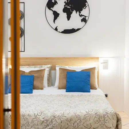 Domus Cirillo13 Apartment Naples