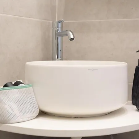 Domus Cirillo13 アパート ナポリ