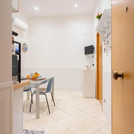 Domus Cirillo13 Apartamento